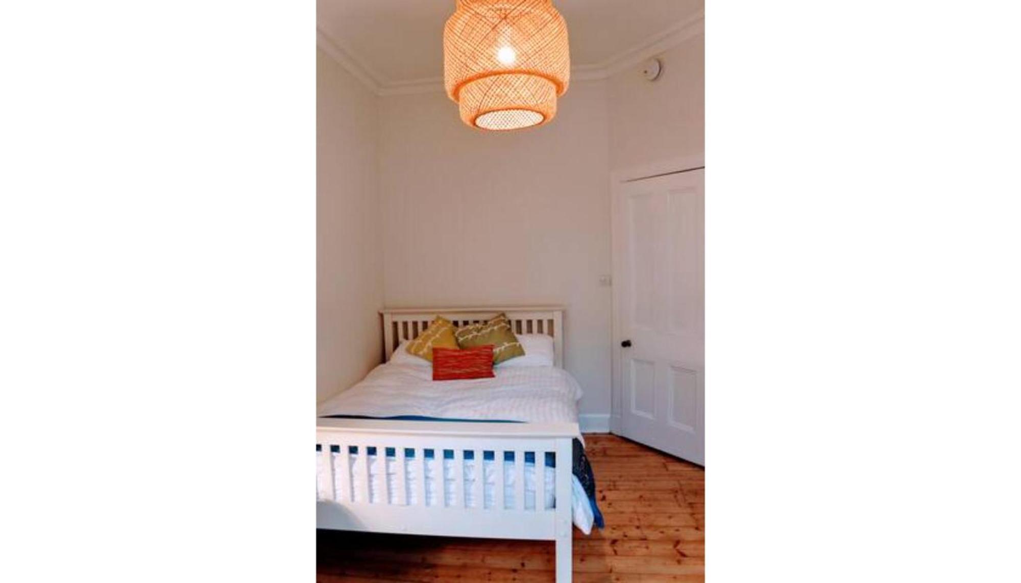 Bright Modern Arthurs Seat 2 Bedroom Apartment Édimbourg Extérieur photo